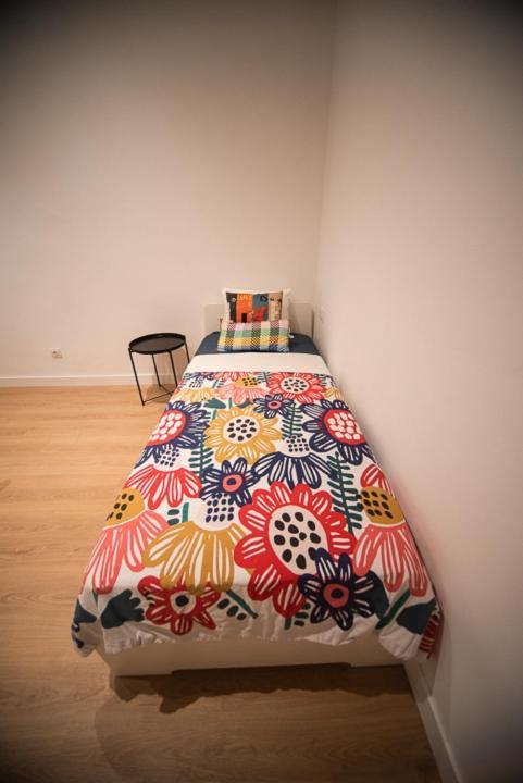 By Universitat Private Rooms Βαρκελώνη Εξωτερικό φωτογραφία